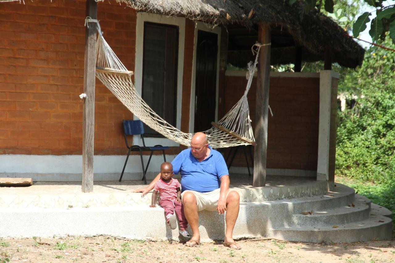Bintang Bolong Lodge エクステリア 写真