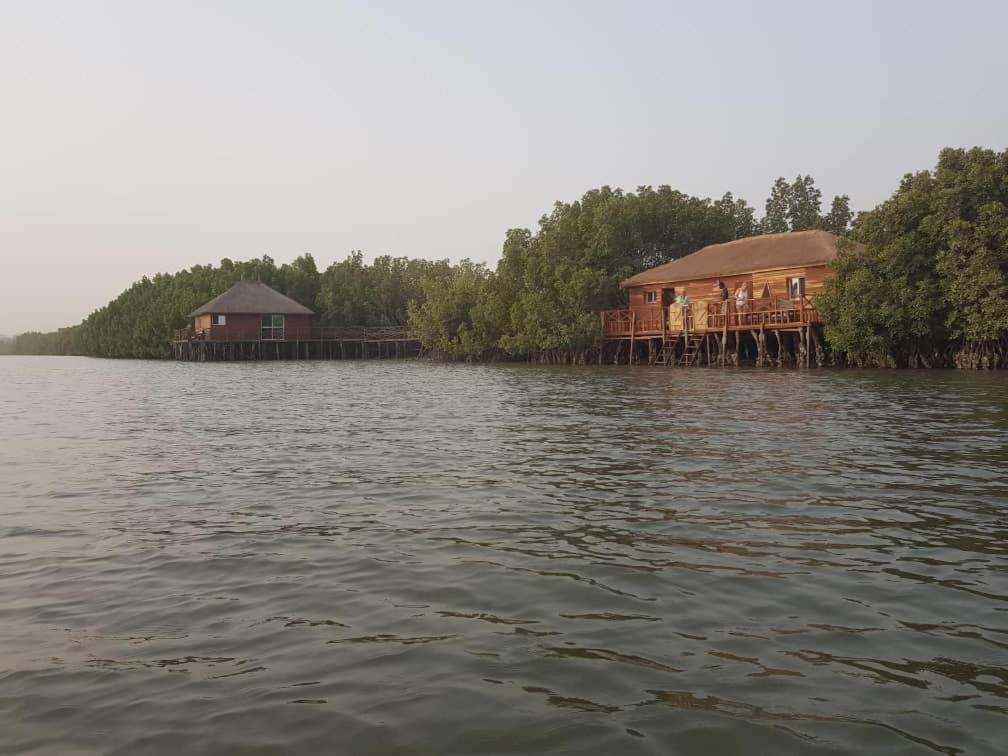 Bintang Bolong Lodge 部屋 写真